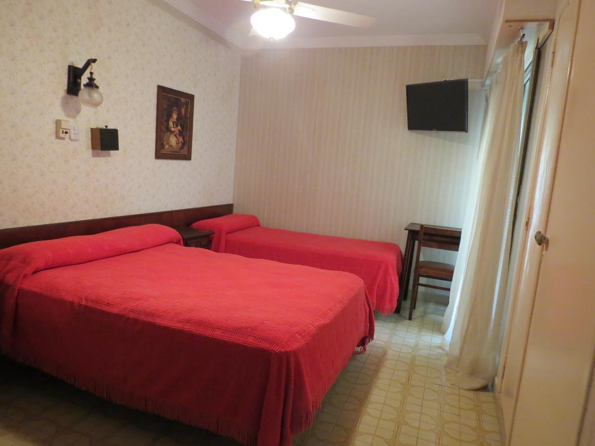 Hotel Trocadero Gubbio Ngoại thất bức ảnh