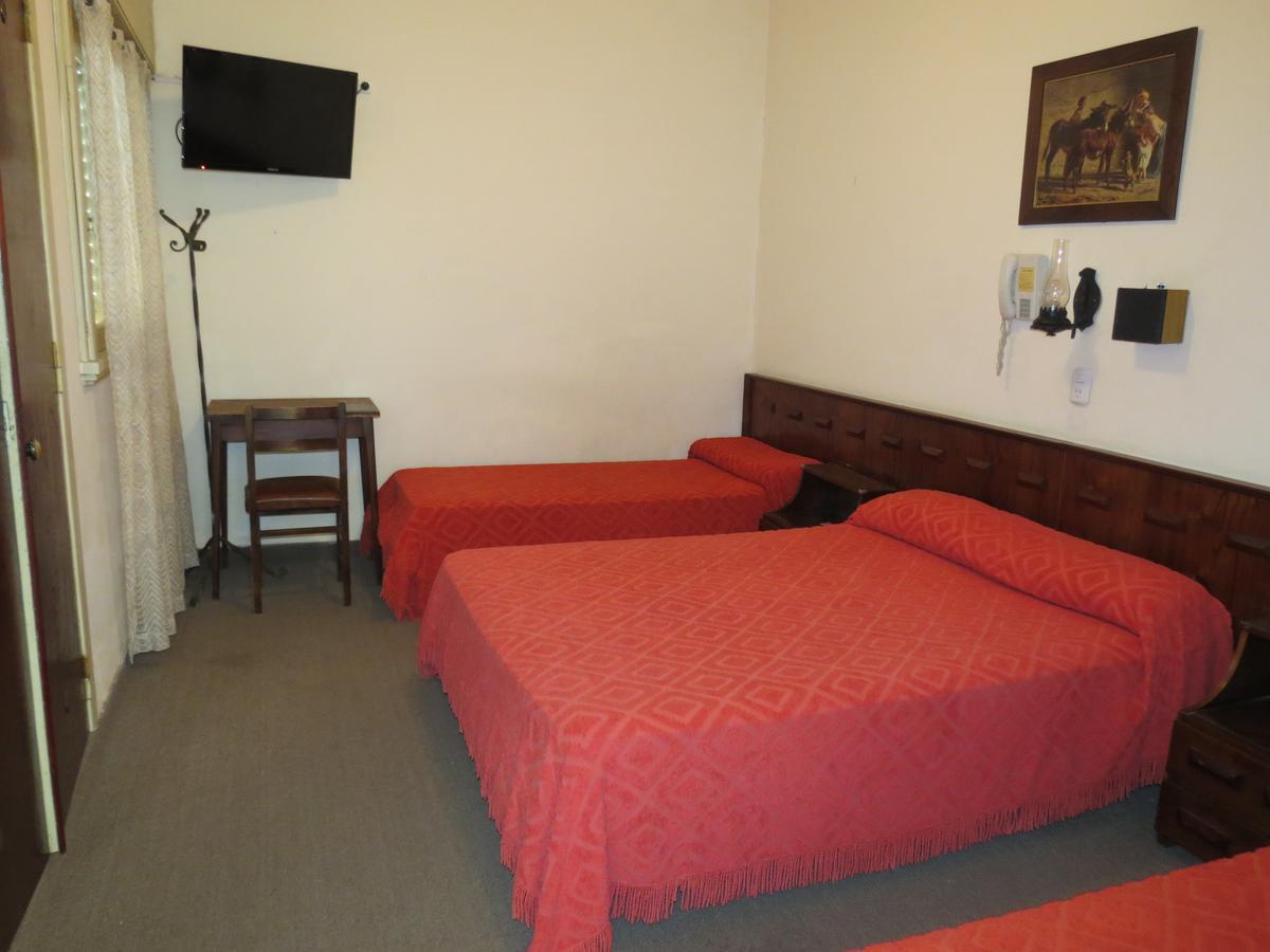 Hotel Trocadero Gubbio Ngoại thất bức ảnh