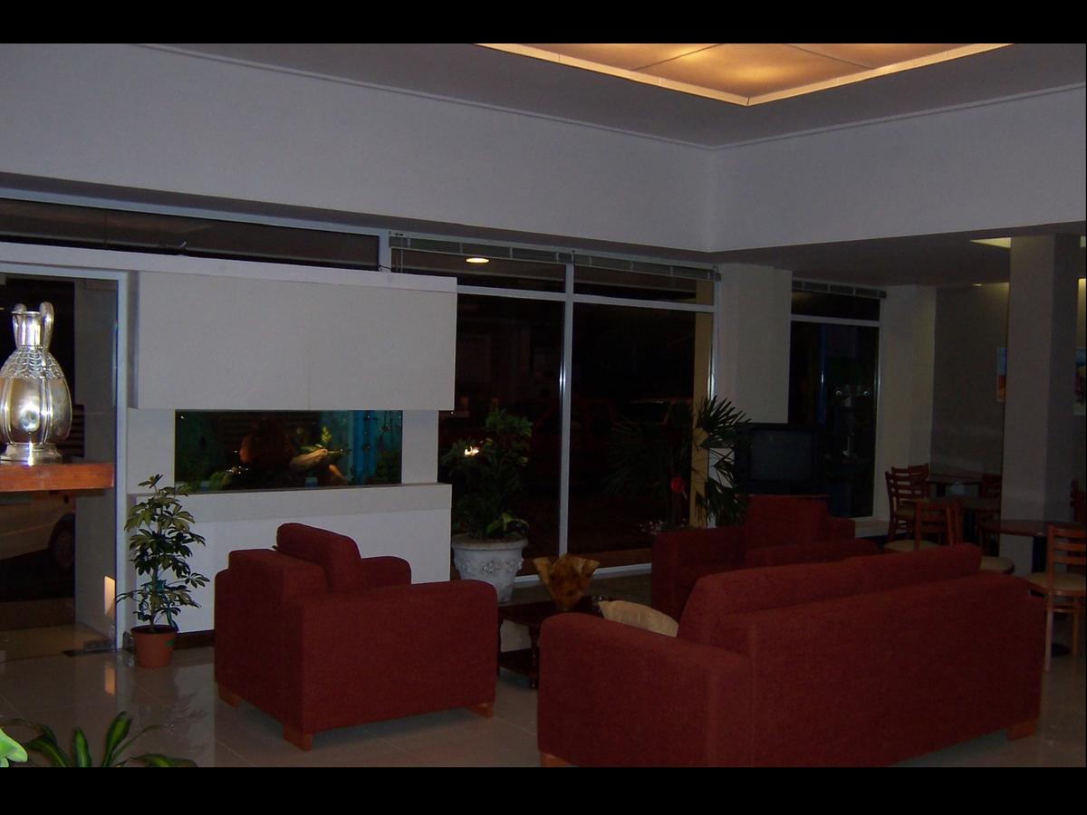 Hotel Trocadero Gubbio Ngoại thất bức ảnh